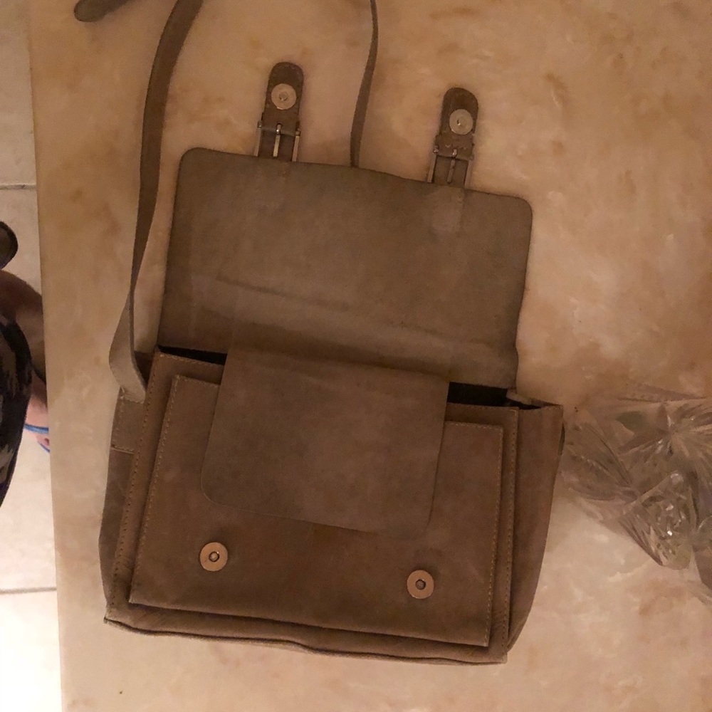 Neutral leather bag - Picture 5 of 5